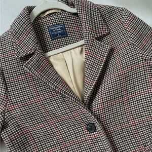 Abercrombie & Fitch Women's Wool Blend Dad Coat - Black and Red - Size S